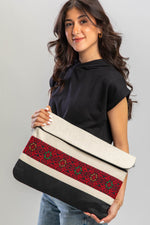 Nile Etamine Laptop Sleeve
