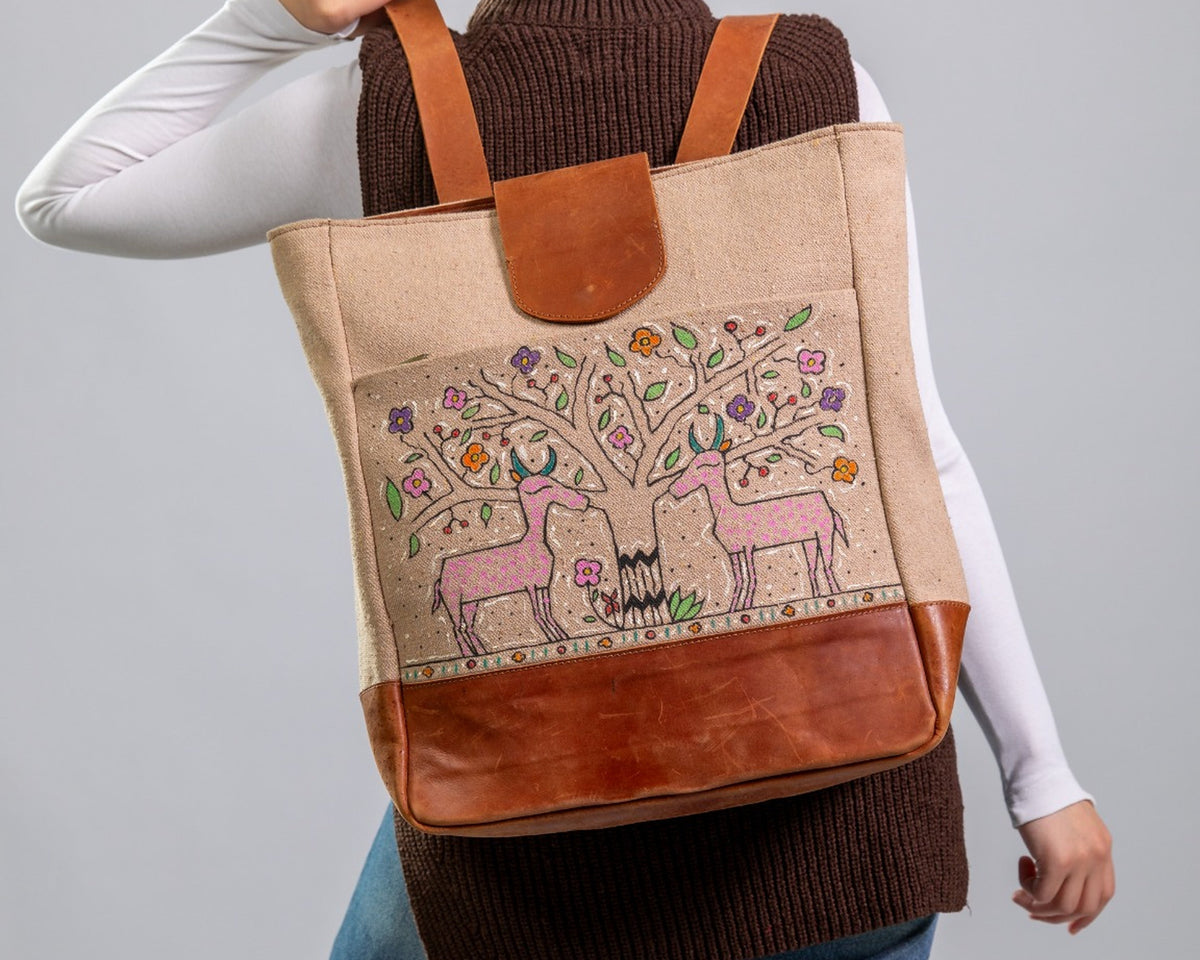 Handpainted Backpack "Kalila wa Dimna- Donkey & Deer"