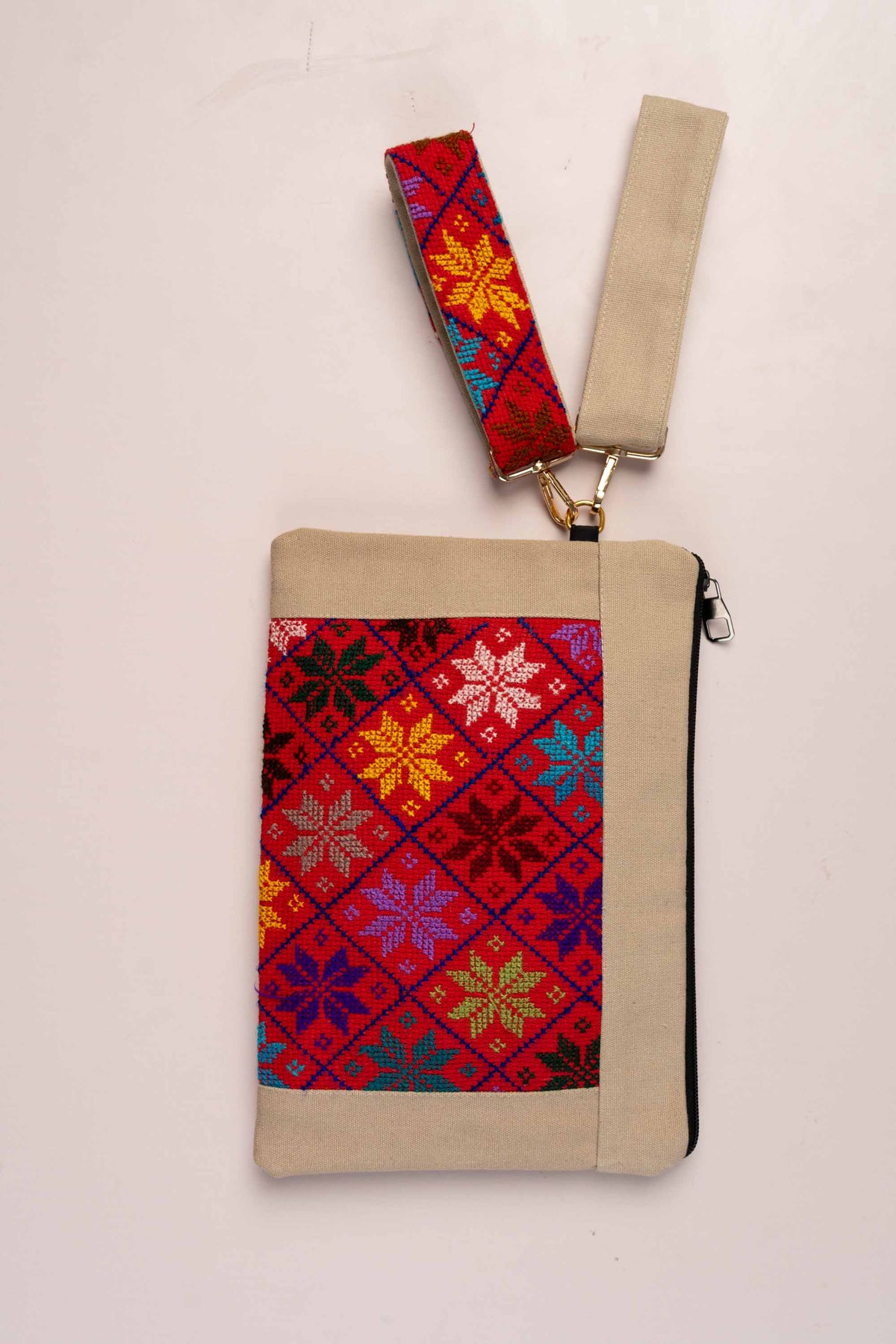 Woven Light Clutch