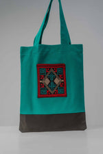 Threaded Nest Tote
