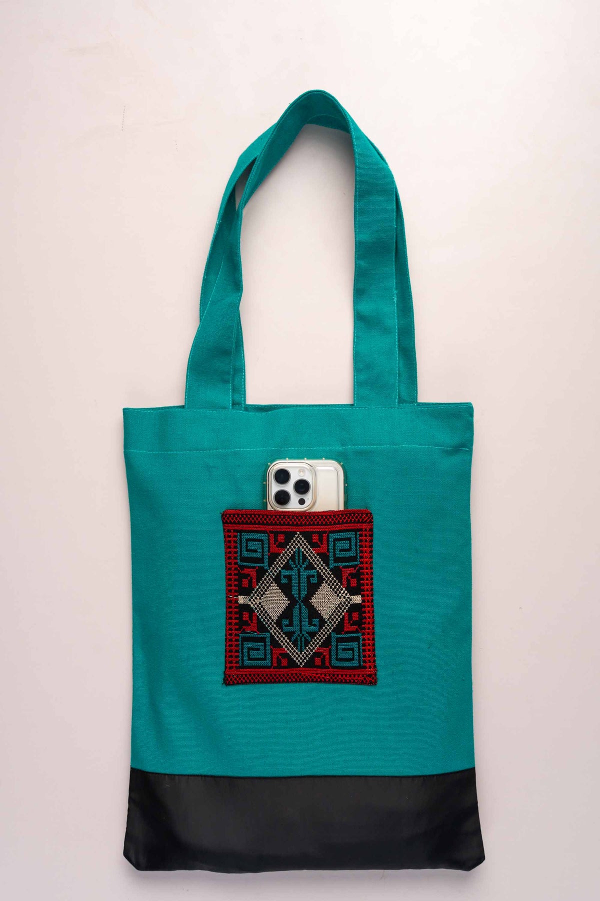 Threaded Nest Tote