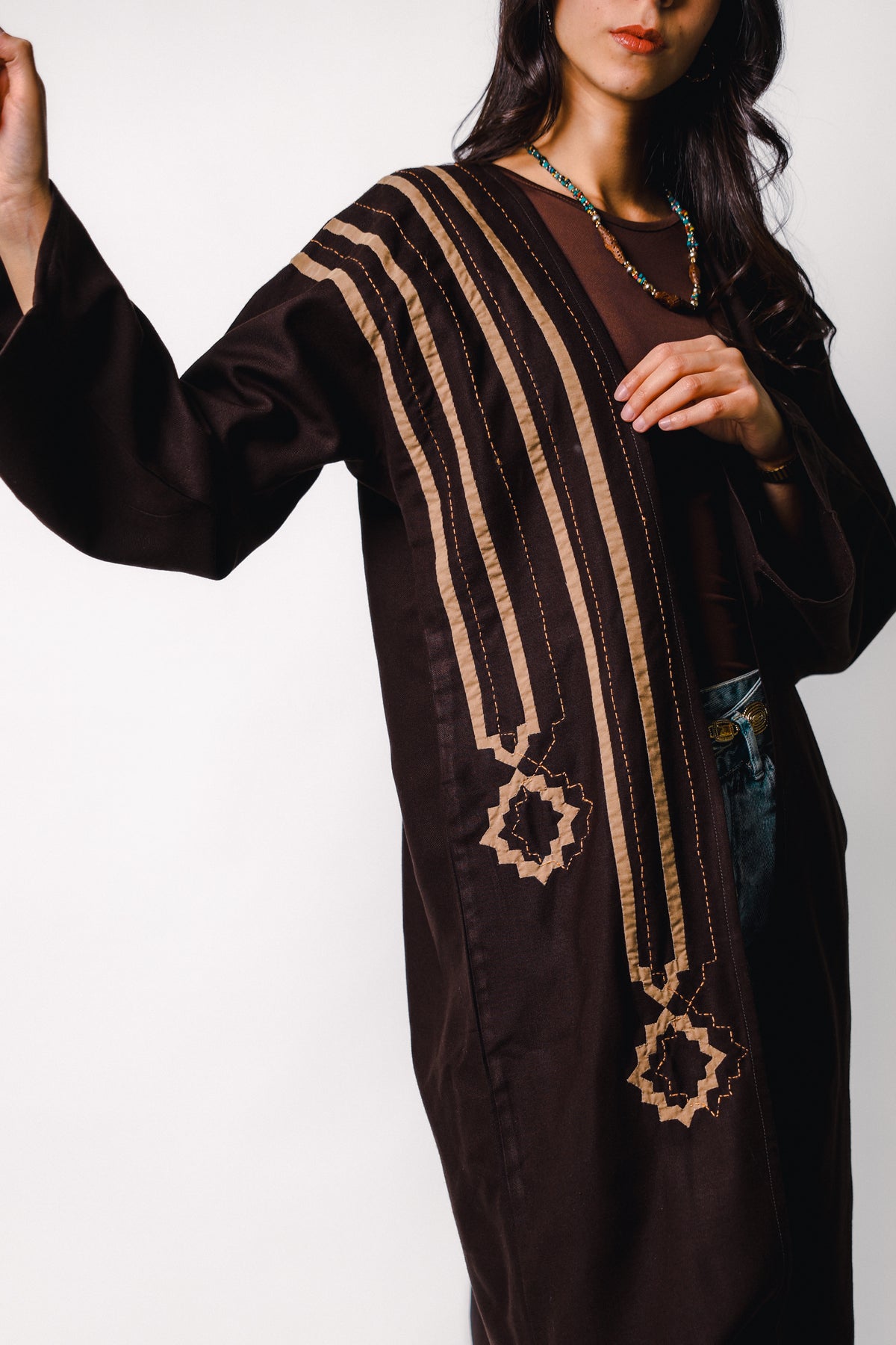 RIWAQ | Brown A’mida Kimono